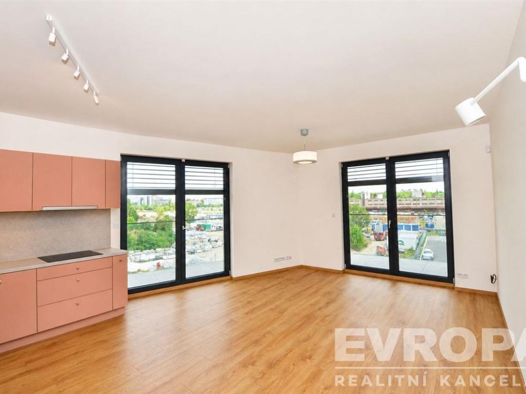 Pronájem bytu 3+kk 75 m2