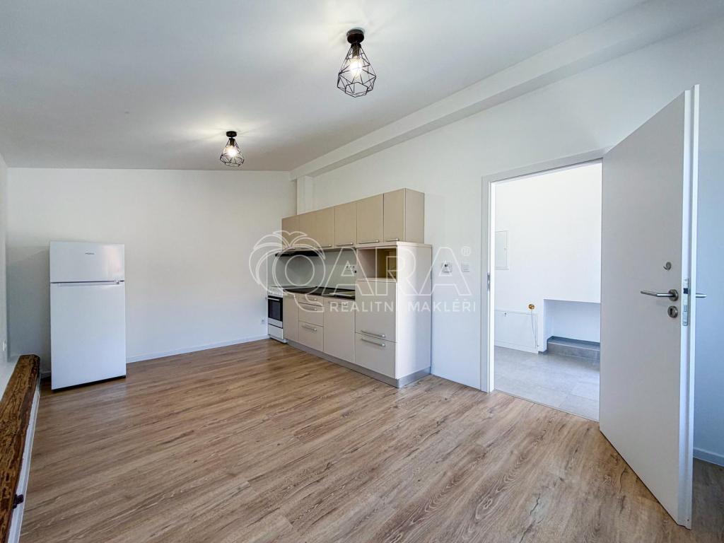 Pronájem bytu 1+kk 23 m2
