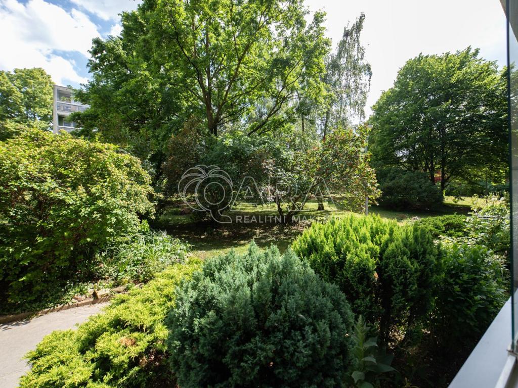 Prodej bytu 3+kk 61 m2, Praha – náhled fotky 25