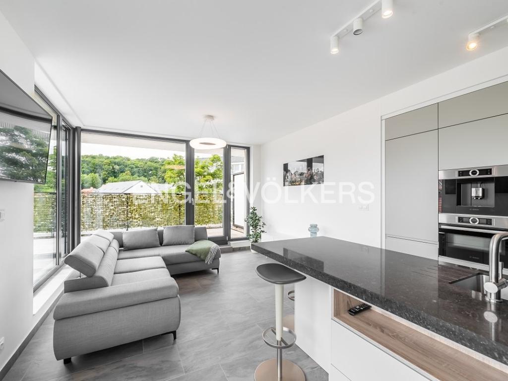 Pronájem bytu 2+kk 70 m2