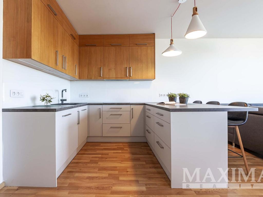 Prodej bytu 4+kk 104 m2, Praha – náhled fotky 9