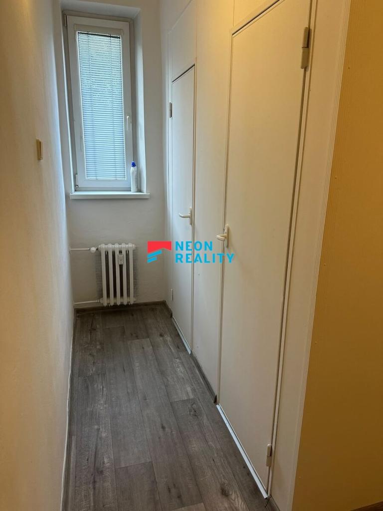 Pronájem bytu 1+1 43 m2