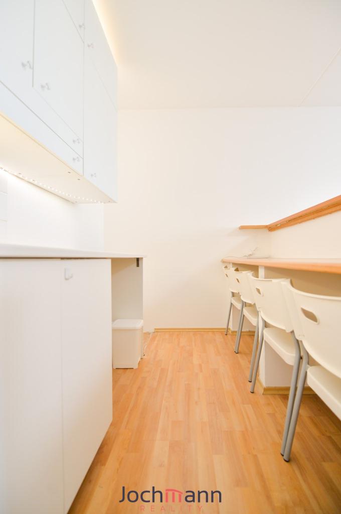 Pronájem bytu 3+kk 67 m2, České Budějovice – náhled fotky 10