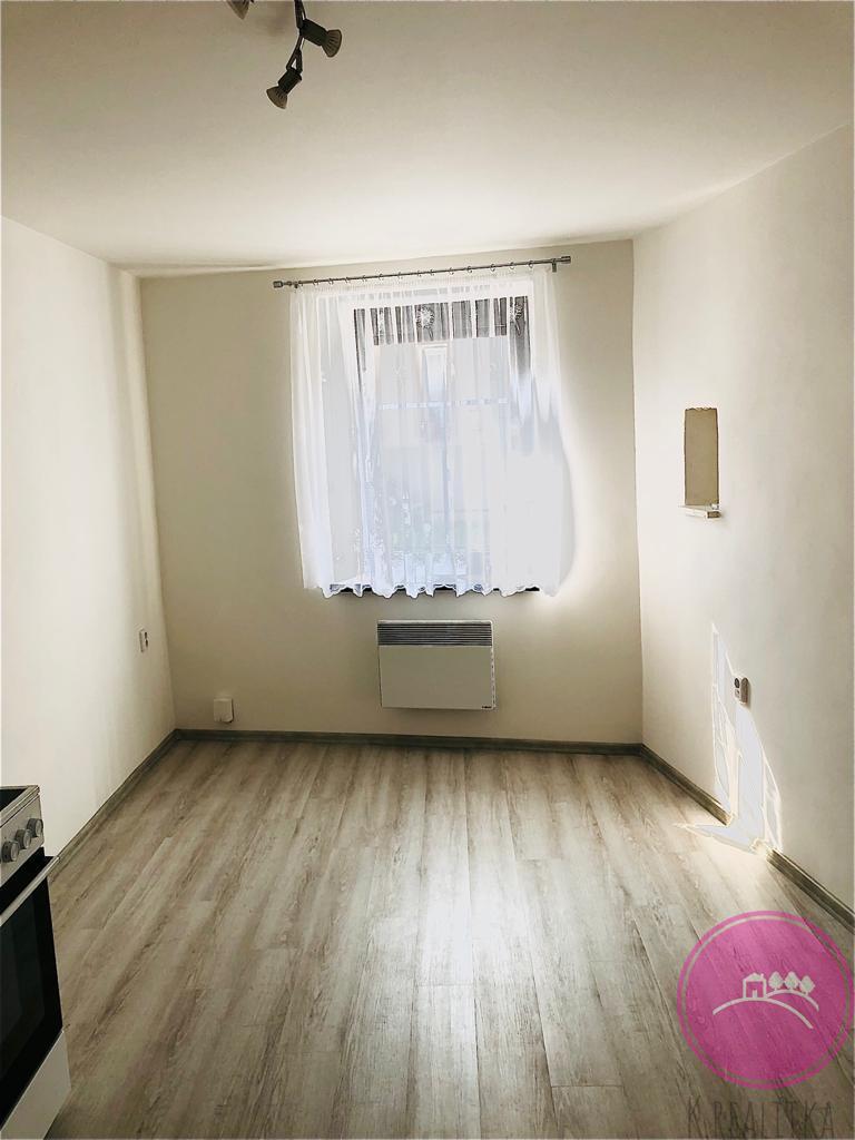 Pronájem bytu 2+kk 50 m2