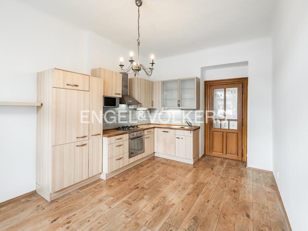 Pronájem bytu 2+1 75 m2