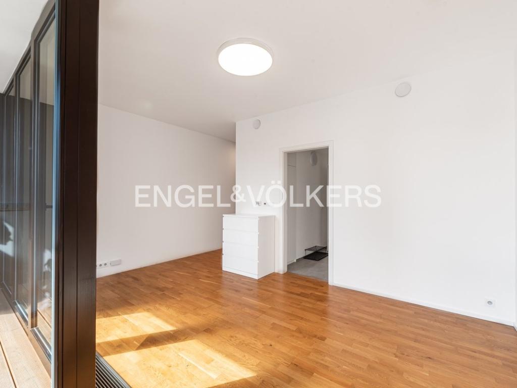 Pronájem bytu 1+kk 35 m2