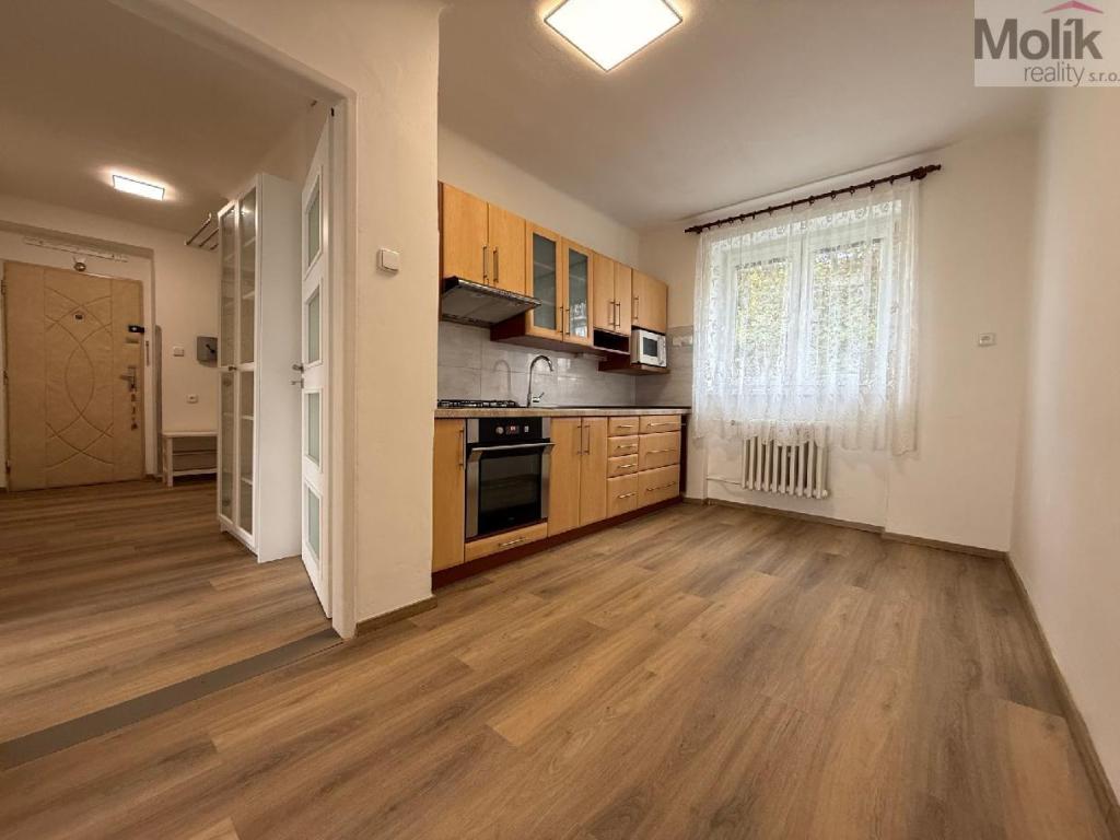Pronájem bytu 2+1 57 m2