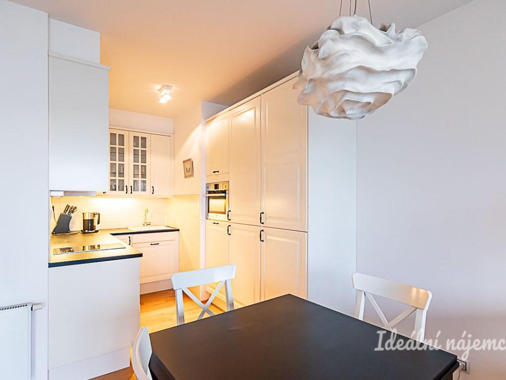 Pronájem bytu 2+kk 55 m2