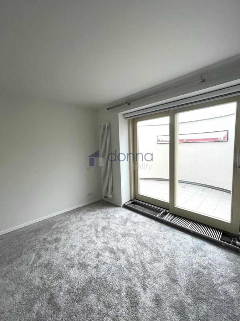 Listing 4