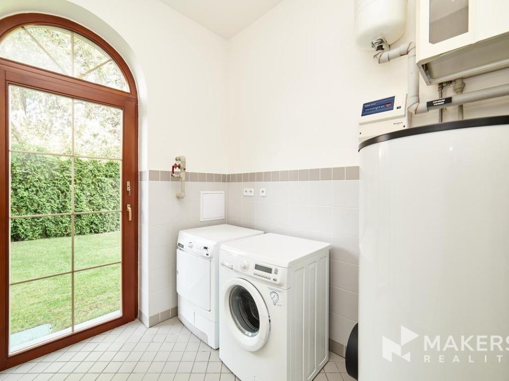 Pronájem domu 254 m2, Praha – náhled fotky 13