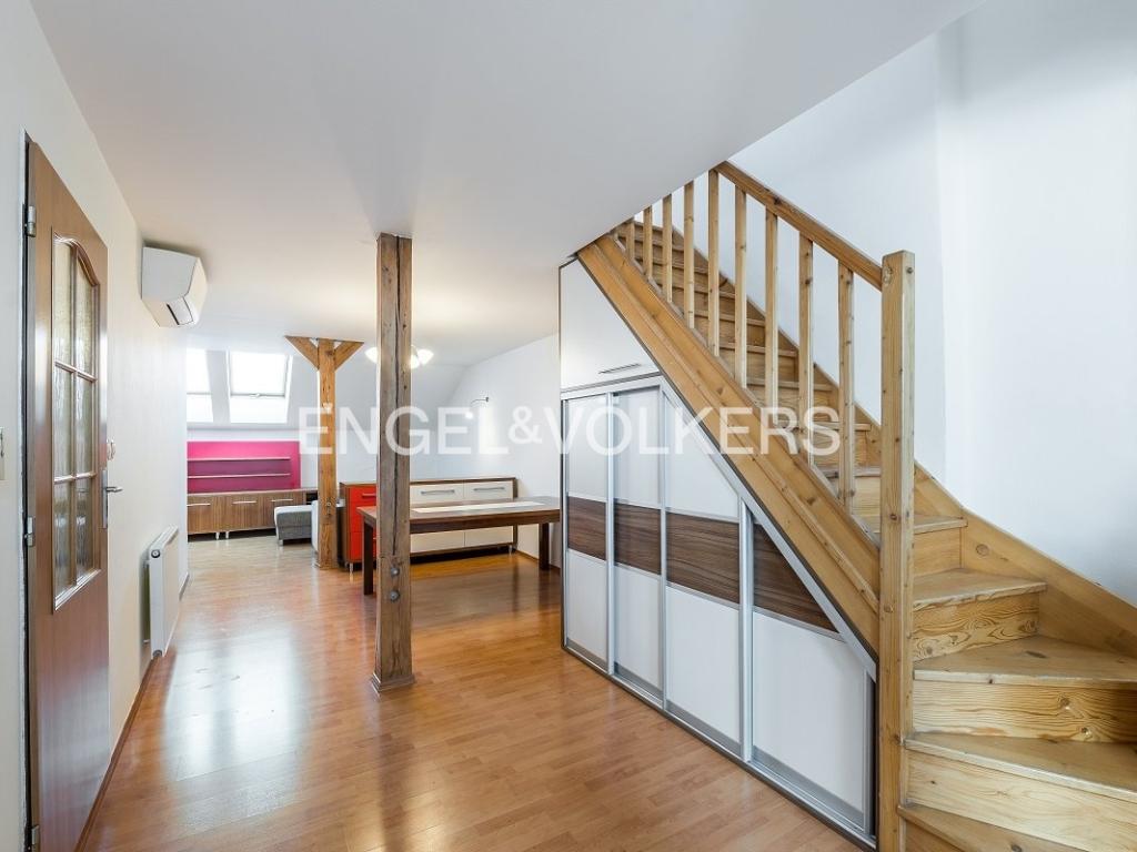 Pronájem bytu 3+kk 112 m2
