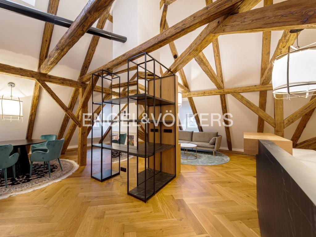 Pronájem bytu 2+kk 128 m2