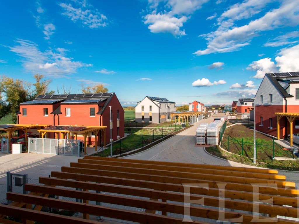 Prodej domu 96 m2, Zlonín – náhled fotky 21