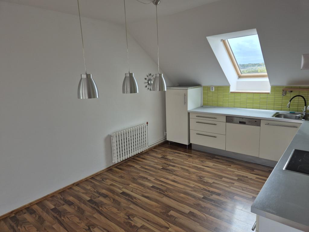 Pronájem bytu 3+1 84 m2