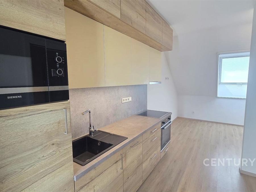 Pronájem bytu 1+kk 21 m2