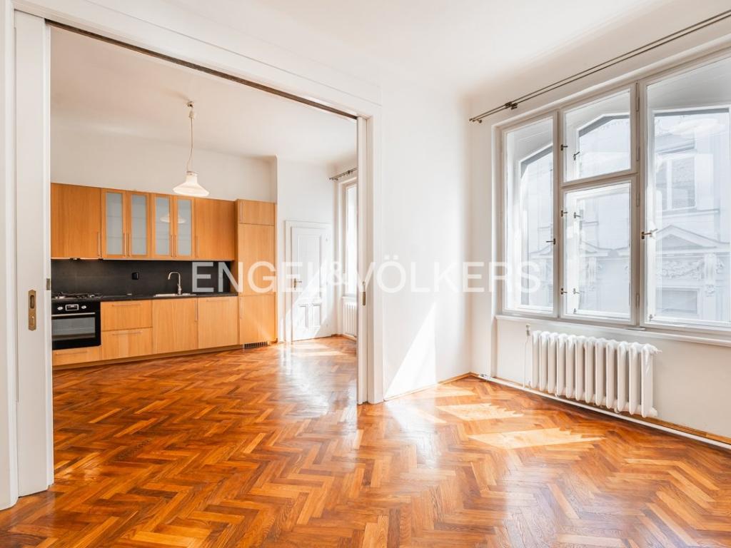 Pronájem bytu 3+kk 92 m2, Praha – náhled fotky 8