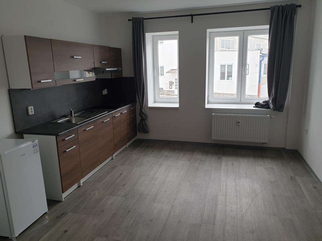 Pronájem bytu 1+kk 30 m2