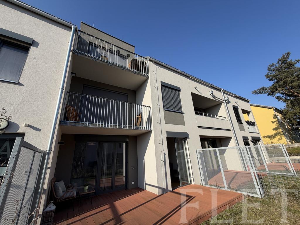 Pronájem bytu 2+kk 52 m2