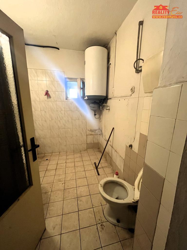 Prodej domu 260 m2, Hronov – náhled fotky 21