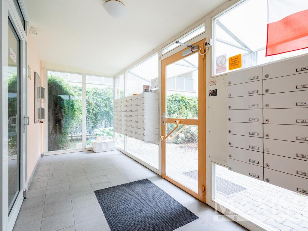 Prodej bytu 2+kk 49 m2, Praha – náhled fotky 20