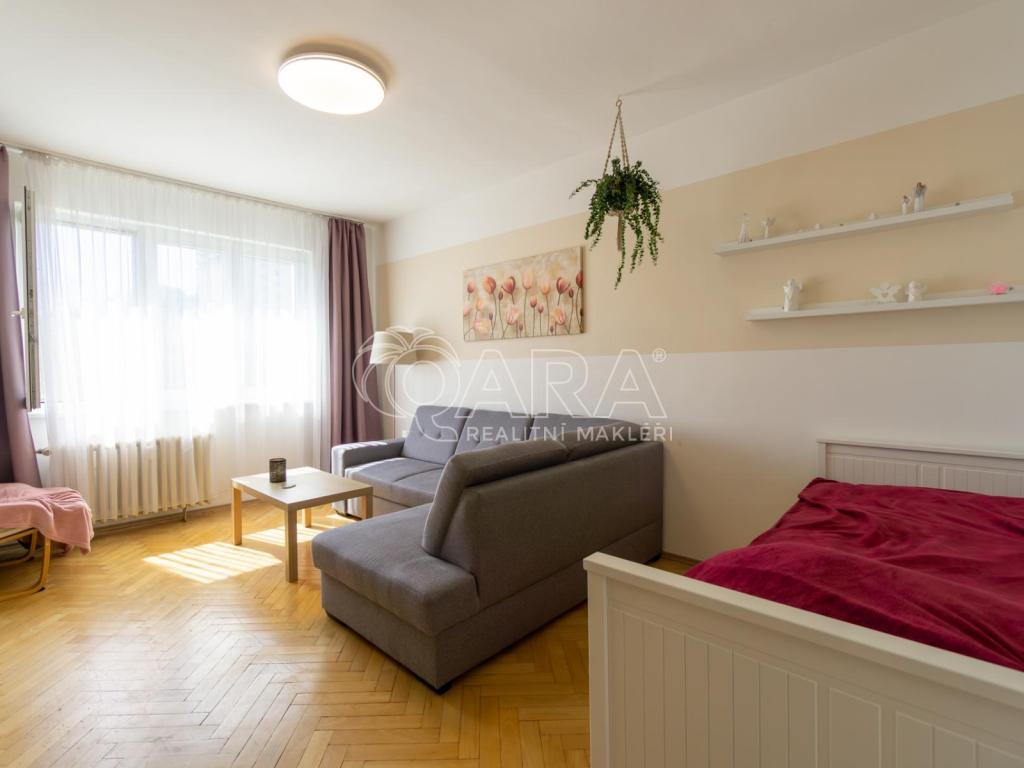 Prodej bytu 2+1 52 m² - Więcej