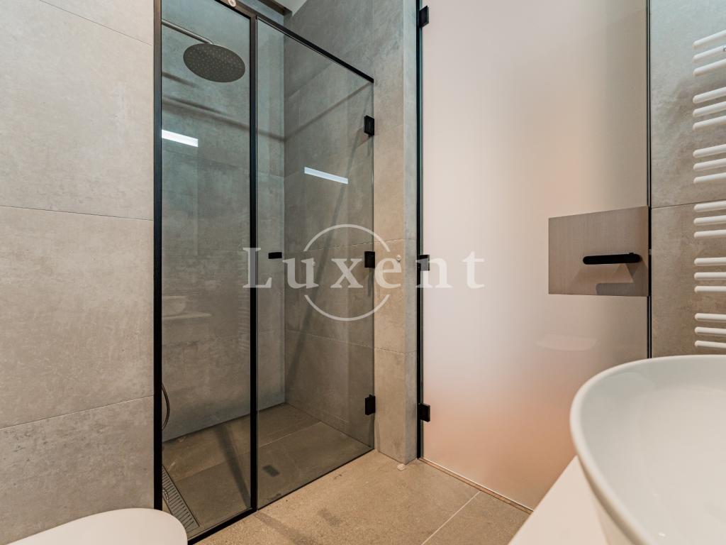 Pronájem bytu 3+kk 145 m2, Praha – náhled fotky 12