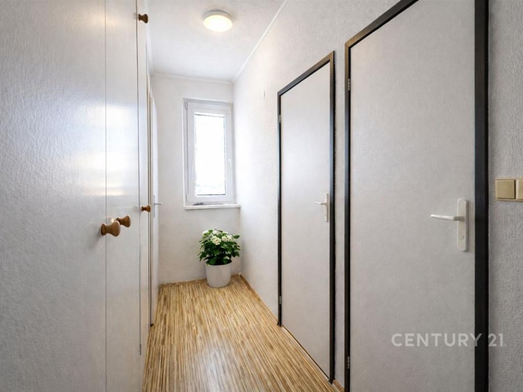 Pronájem bytu 2+kk 66 m2