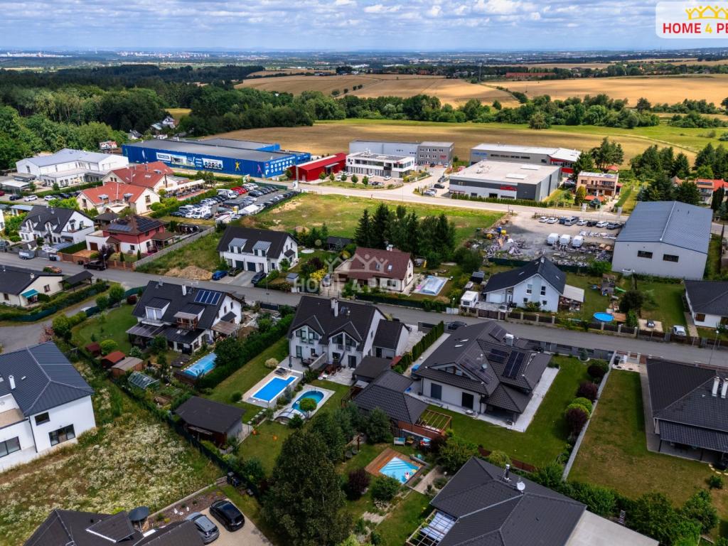 Prodej domu 150 m2, Sulice – náhled fotky 28
