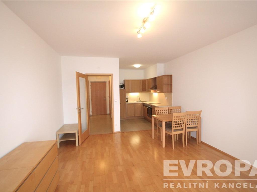 Pronájem bytu 2+kk 64 m2