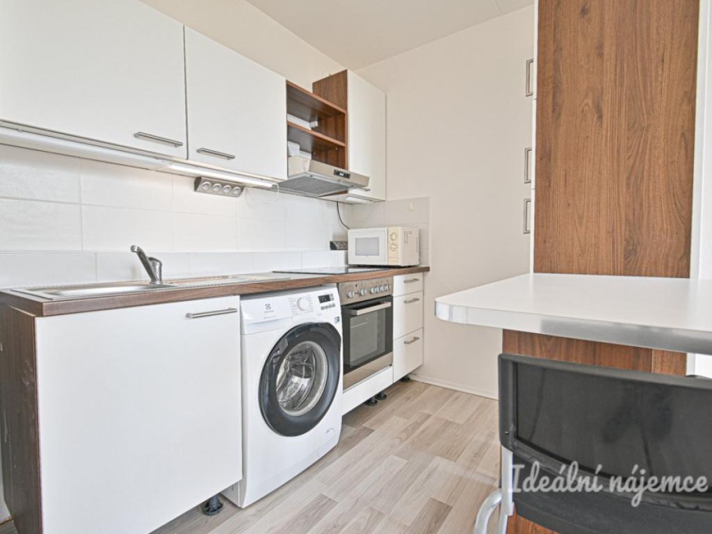 Pronájem bytu 1+kk 33 m2