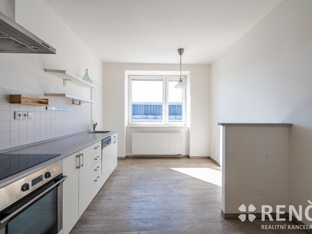 Pronájem bytu 1+1 52 m2
