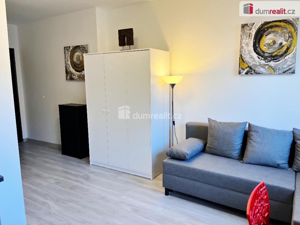 Pronájem bytu 1+kk 18 m2