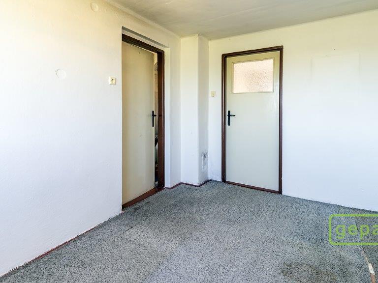 Prodej domu 170 m2, Obrubce – náhled fotky 22