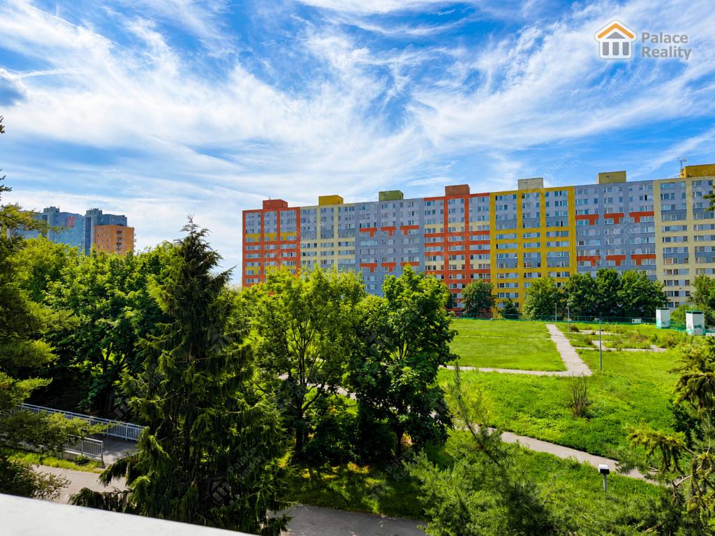 Pronájem bytu 1+kk 41 m2, Praha – náhled fotky 16