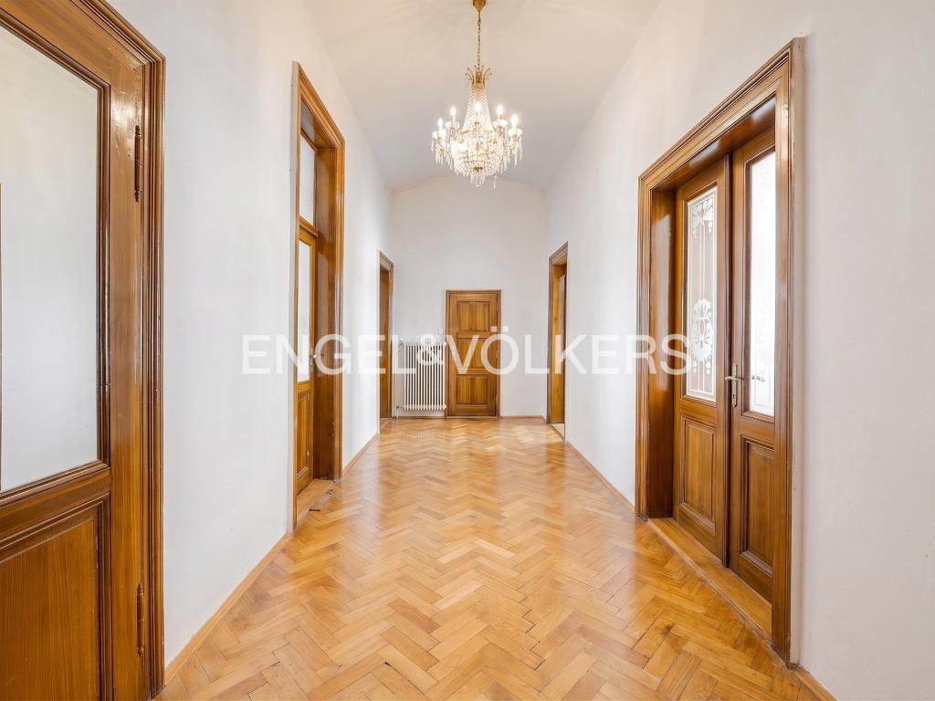 Pronájem bytu 3+1 126 m2, Praha – náhled fotky 10