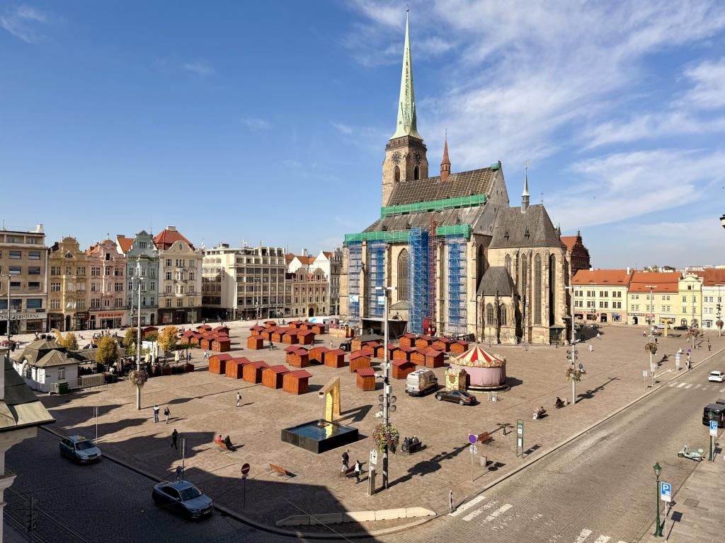 Pronájem bytu 3+1 121 m2, Plzeň – náhled fotky 2