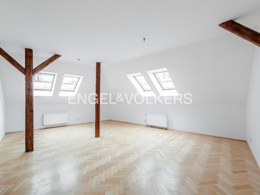 Pronájem bytu 3+1 112 m2