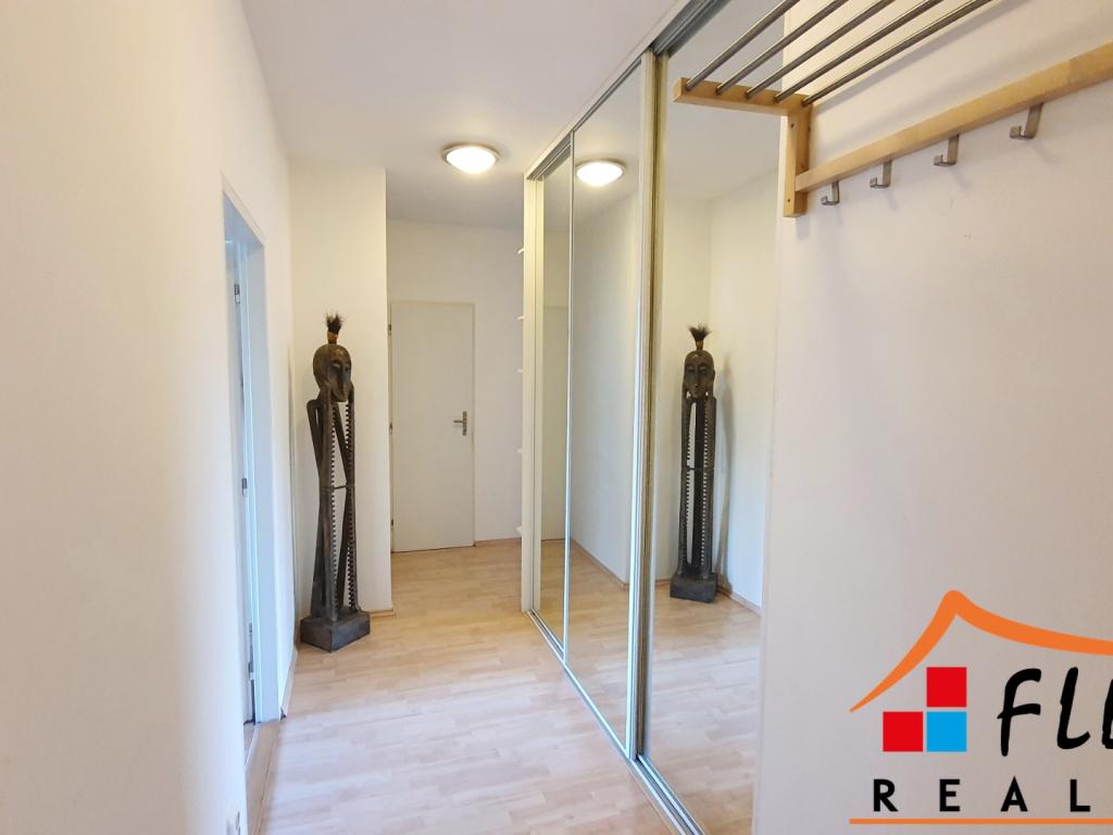 Pronájem bytu 2+kk 60 m² - Widok 6