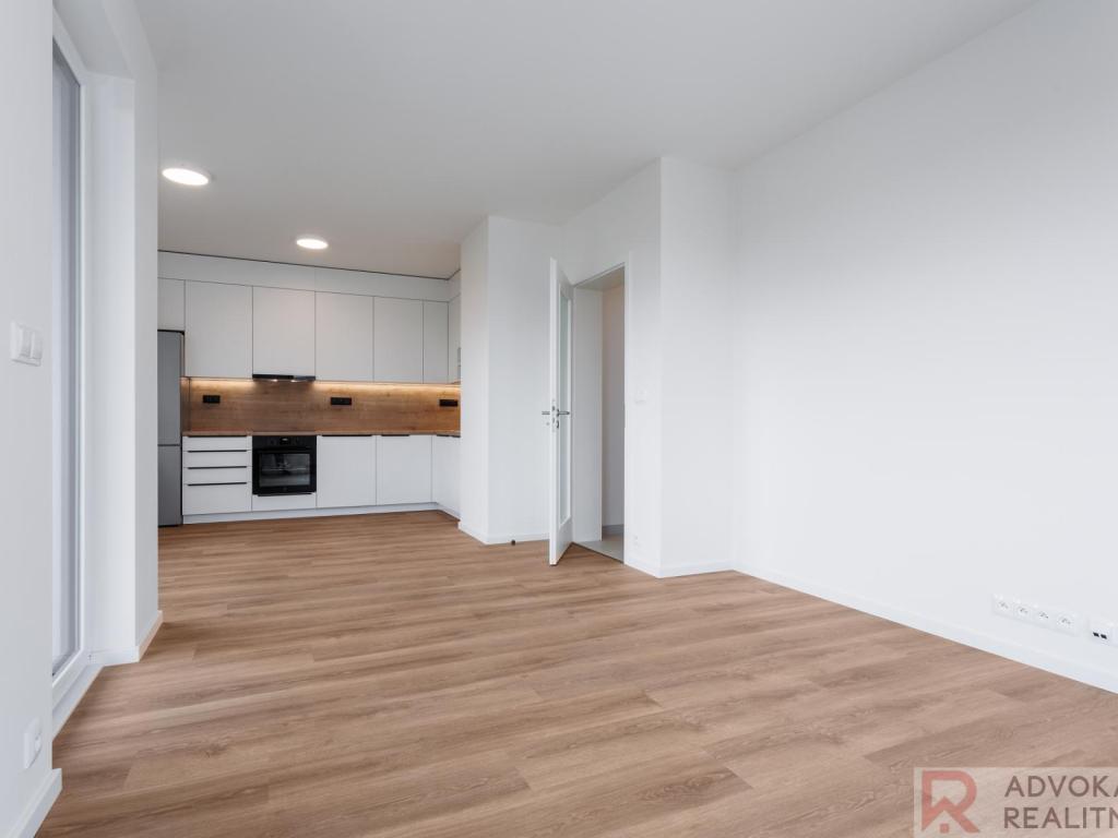 Pronájem bytu 3+kk 72 m2