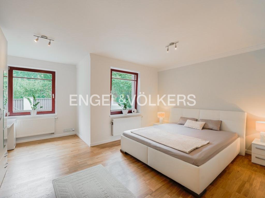 Pronájem domu 351 m2, Praha – náhled fotky 9