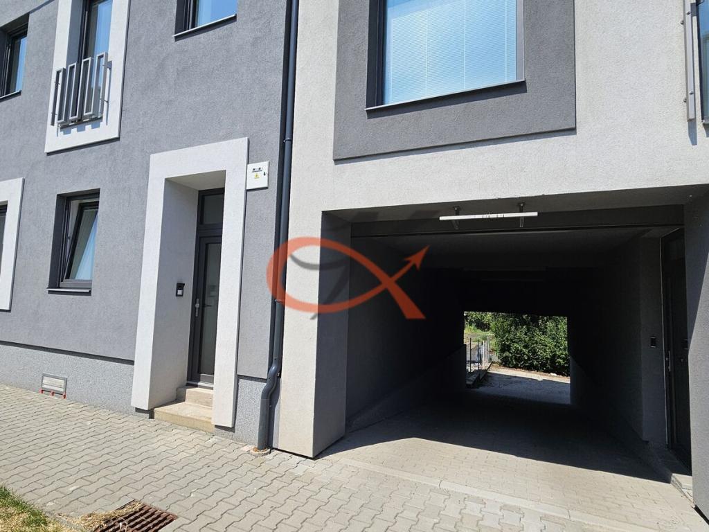 Pronájem bytu 3+kk 57 m2