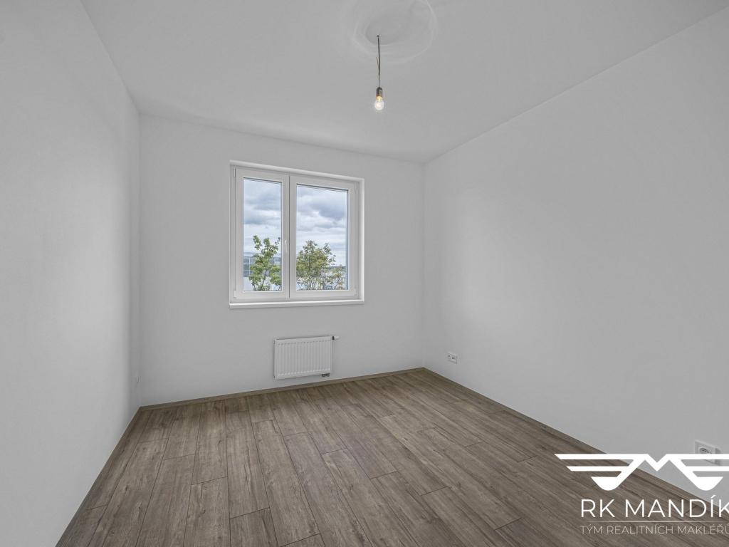 Pronájem bytu 2+kk 45 m2, Praha – náhled fotky 10