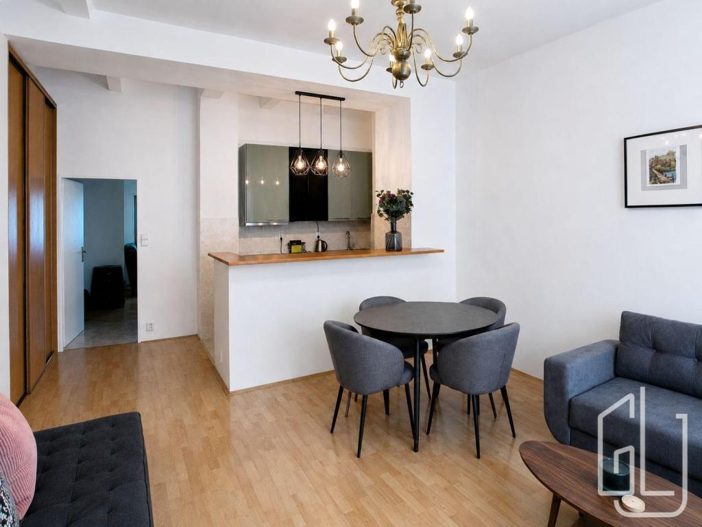 Pronájem bytu 2+kk 68 m2