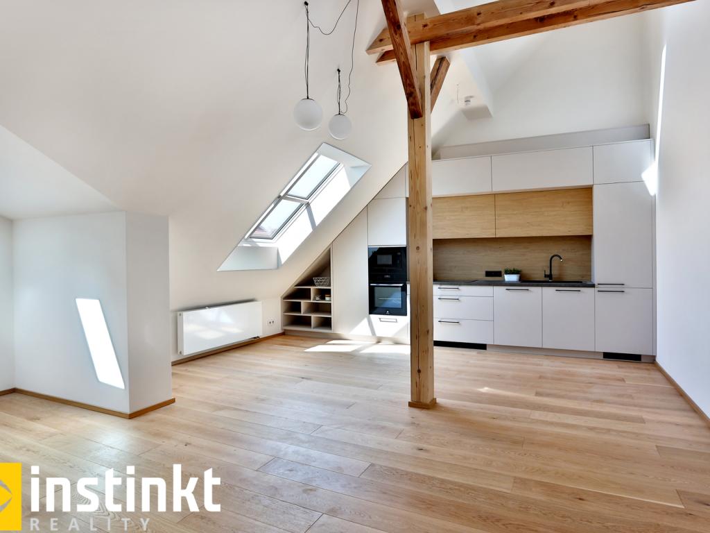 Pronájem bytu 5+kk 192 m2