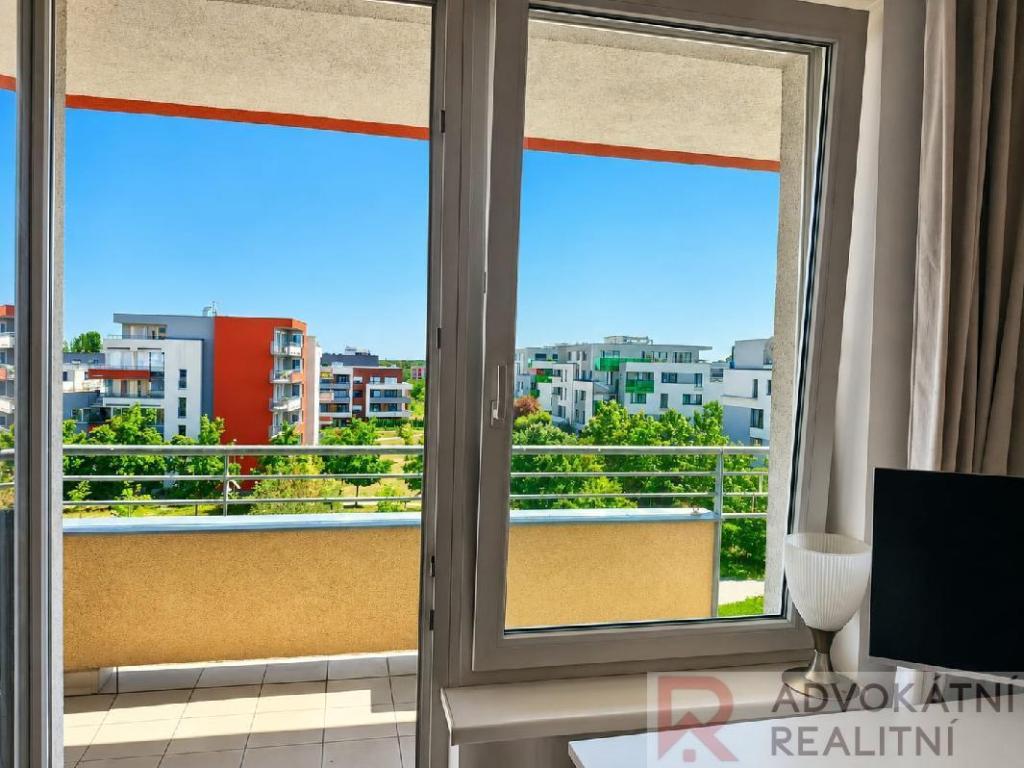 Pronájem bytu 2+kk 60 m2