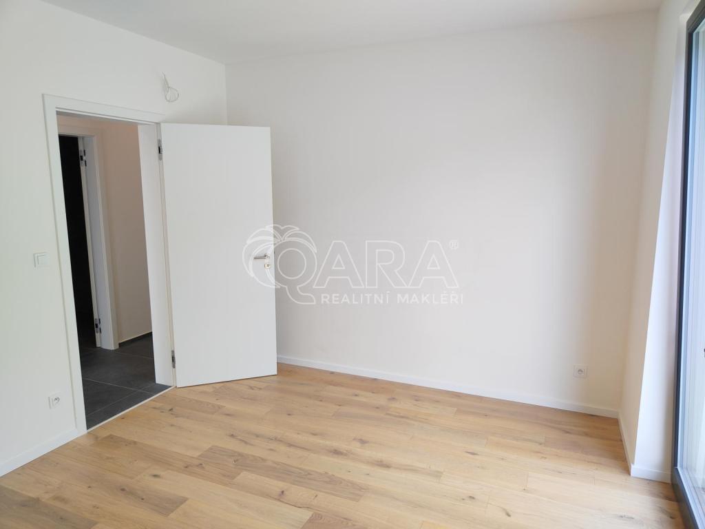 Pronájem bytu 4+kk 106 m2, Vysoký Újezd – náhled fotky 13