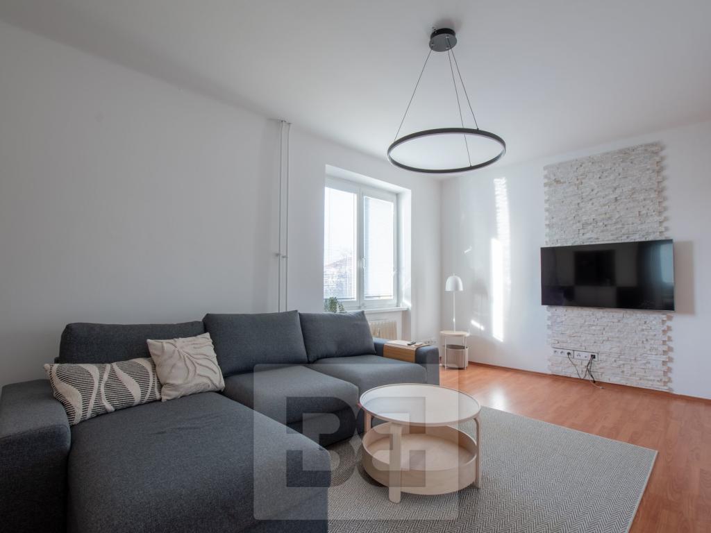 Pronájem bytu 2+kk 52 m2