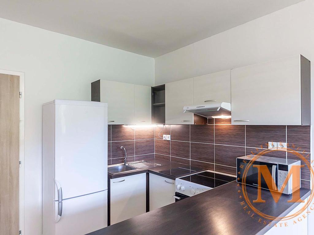 Pronájem bytu 2+kk 42 m2