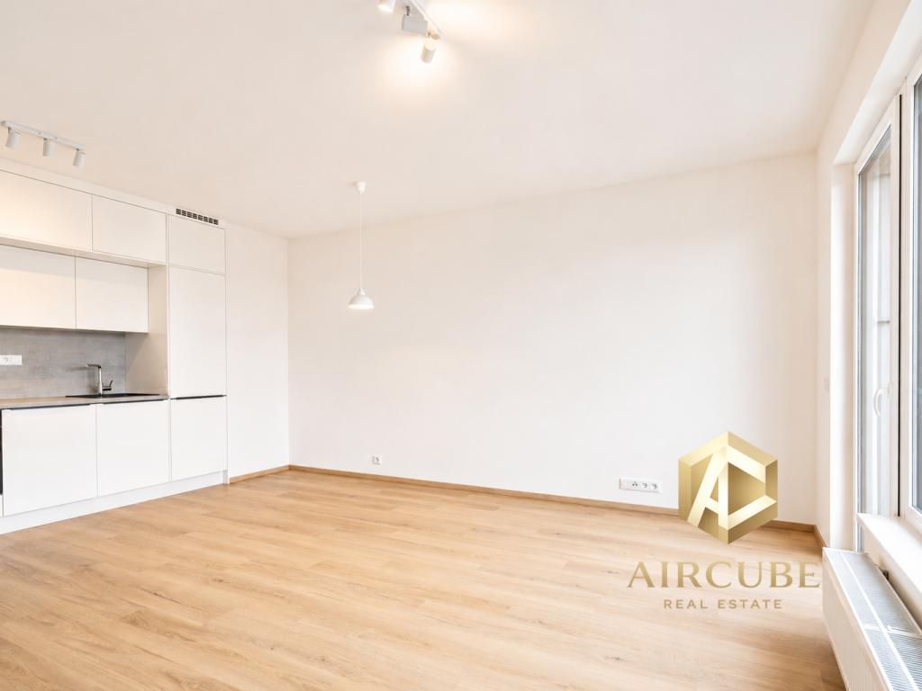 Pronájem bytu 2+kk 52 m2