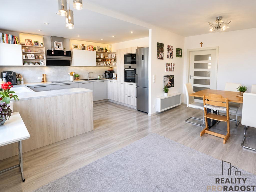 Pronájem bytu 3+kk 68 m2
